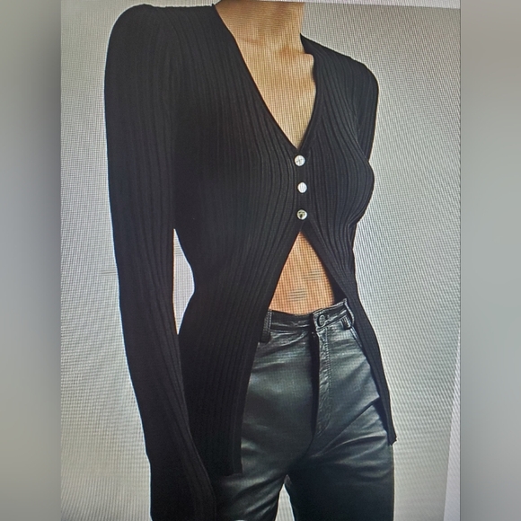 Commense Tops - Commense  long sleeve knit top sz large  NWT